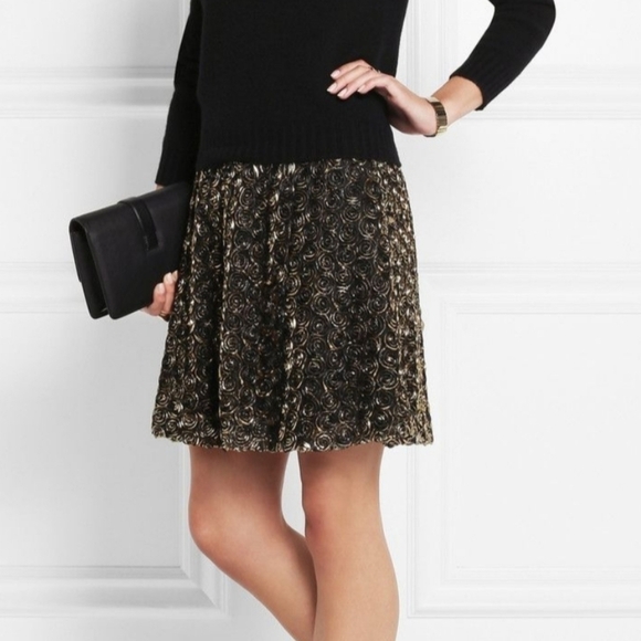 ALICE BY TEMPERLEY Donna Lamé Rosette-appliquéd Tulle Mini Skirt - Picture 2 of 12